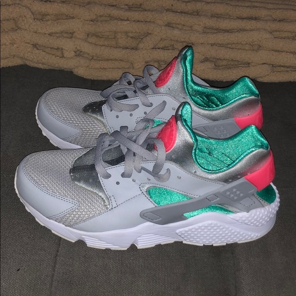 Nike Air Huarache Men's Running Shoes - Picture 1 of 6